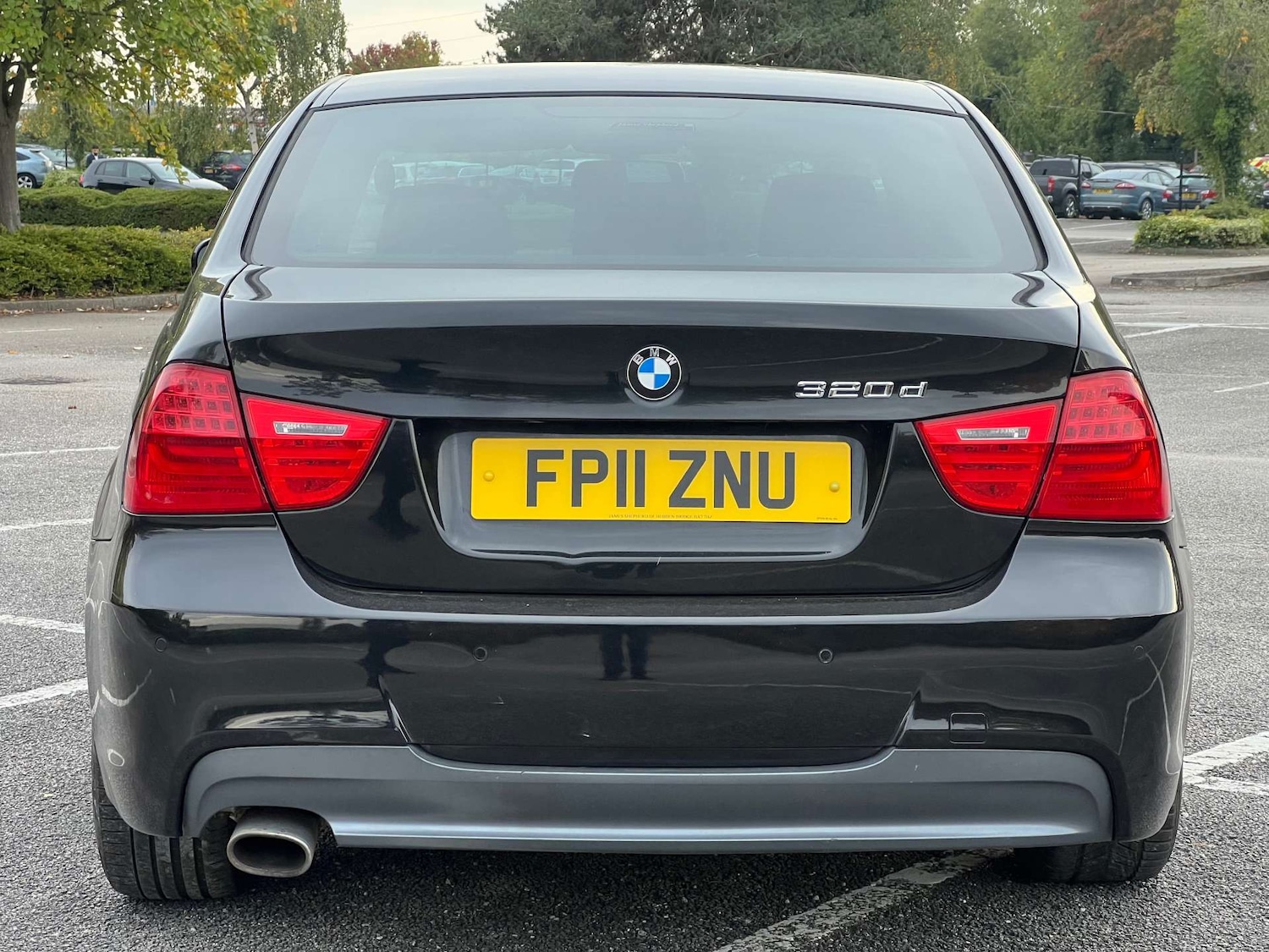 Used BMW 3 Series 2011 for sale - 76115737: Photo 6