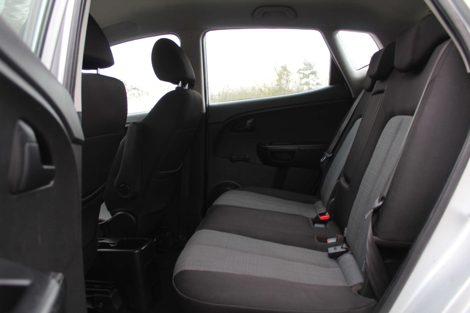 Used Kia Venga 2012 for sale - 76103885: Photo 10