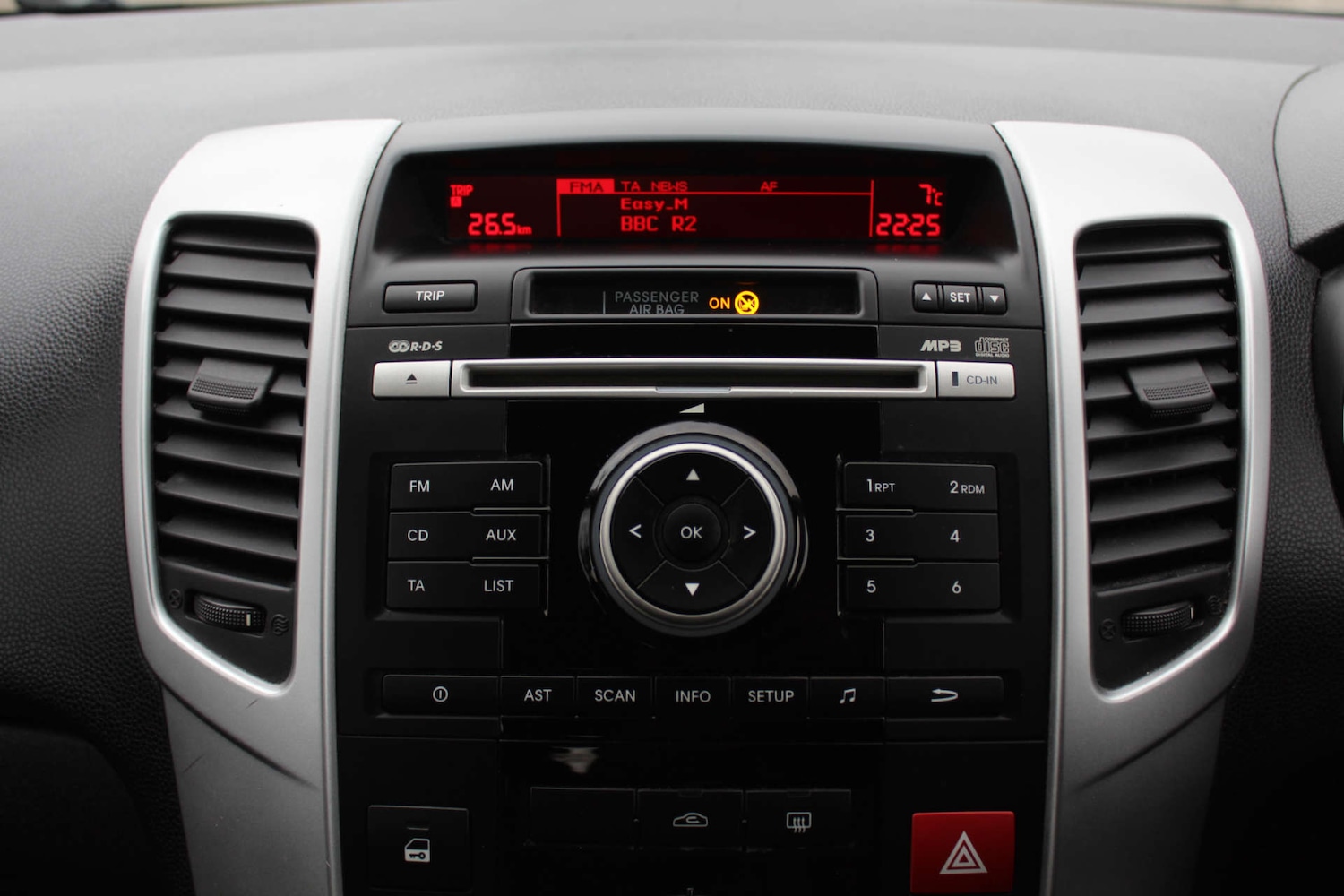 Used Kia Venga 2012 for sale - 76103885: Photo 21