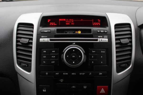 Used Kia Venga 2012 for sale - 76103885: Photo 21