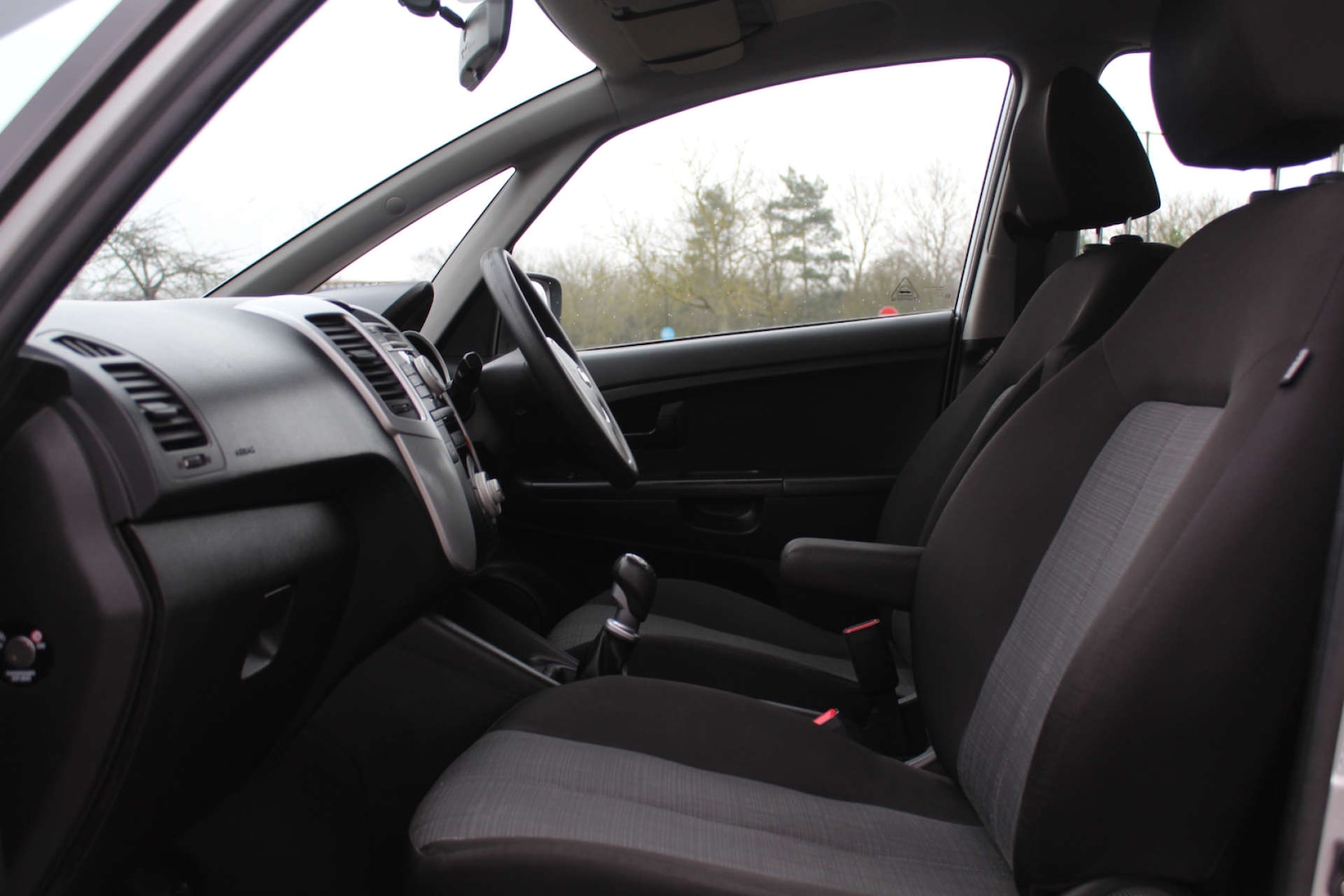 Used Kia Venga 2012 for sale - 76103885: Photo 9