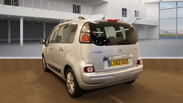 Used Citroen C3 Picasso 2012 for sale - 76313299: Photo 10