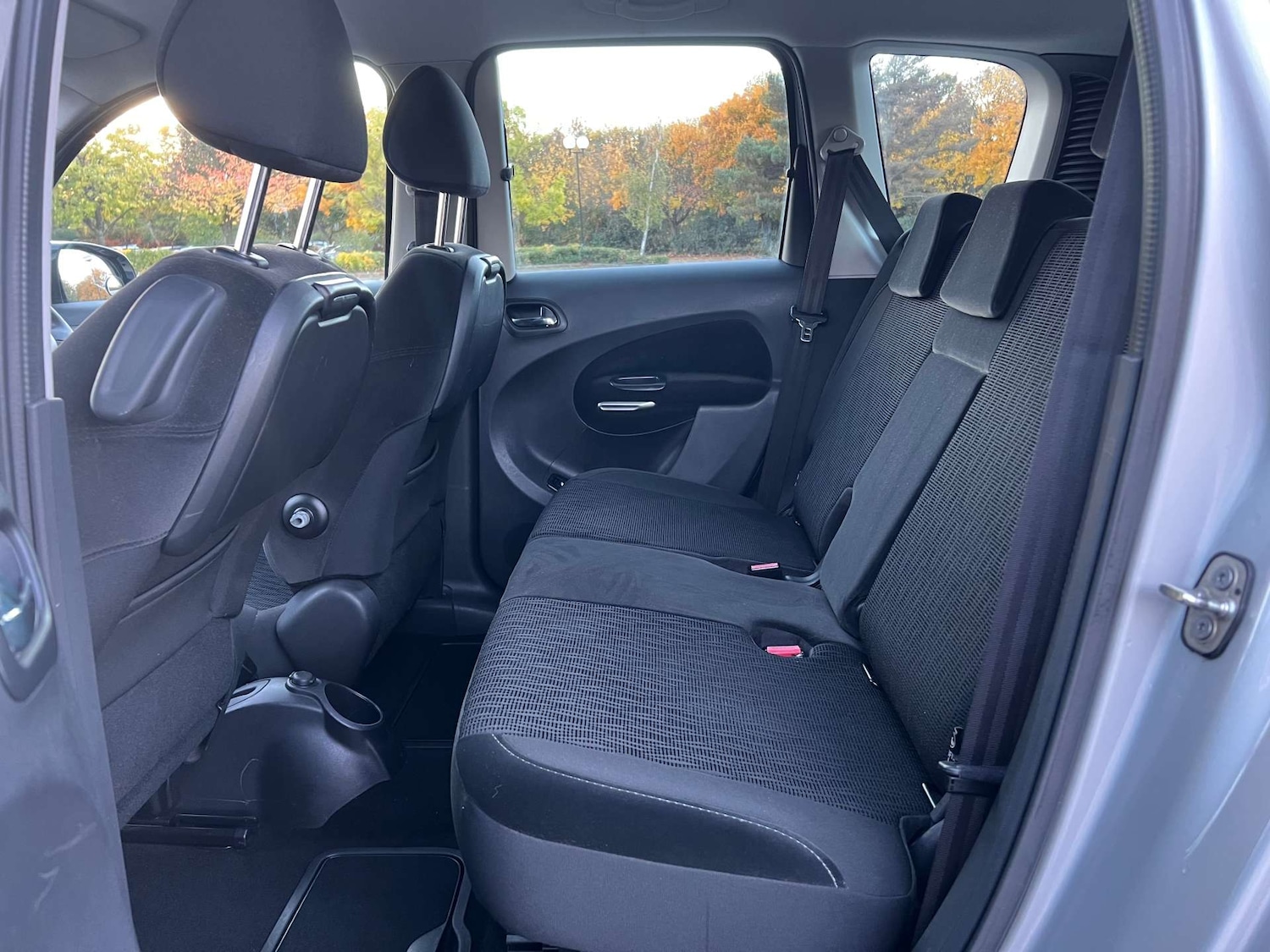 Used Citroen C3 Picasso 2012 for sale - 76313299: Photo 13