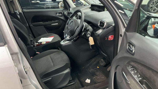 Used Citroen C3 Picasso 2012 for sale - 76313299: Photo 6