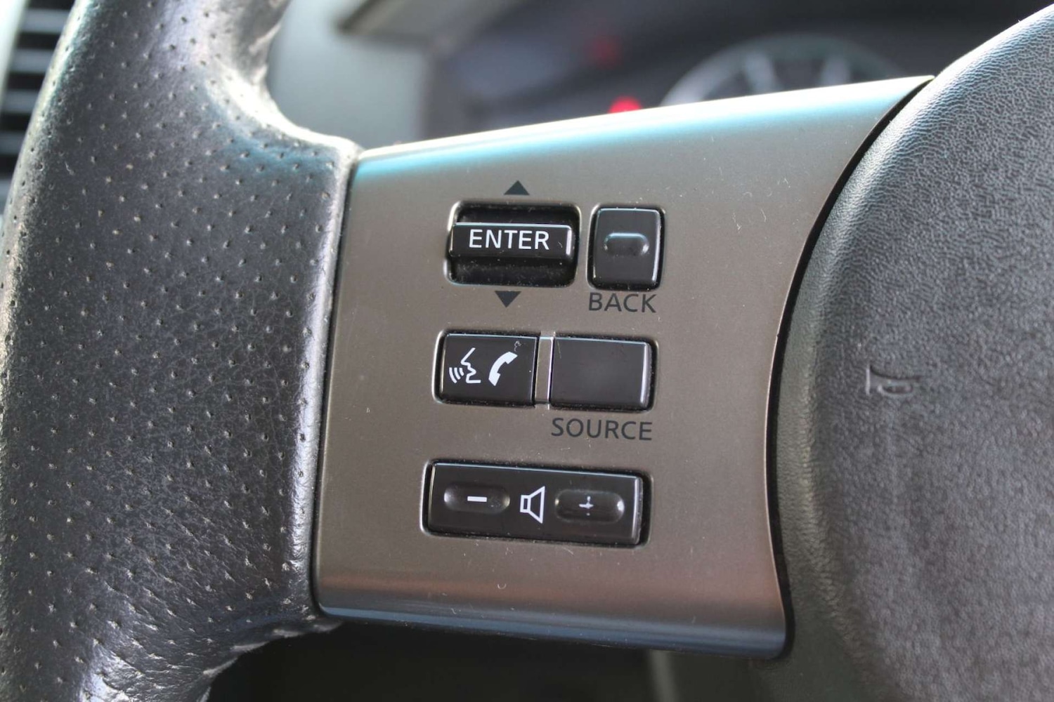 Used Nissan Pathfinder 2007 for sale - 76103936: Photo 17