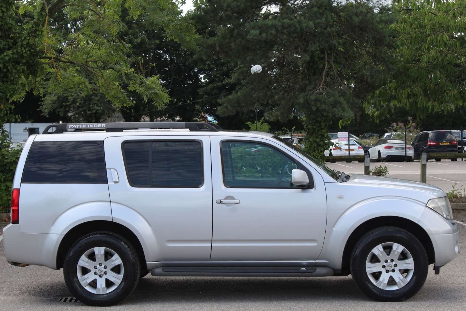 Used Nissan Pathfinder 2007 for sale - 76103936: Photo 2