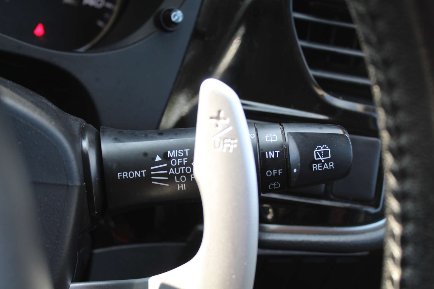 Used Mitsubishi Outlander 2016 for sale - 76103896: Photo 18