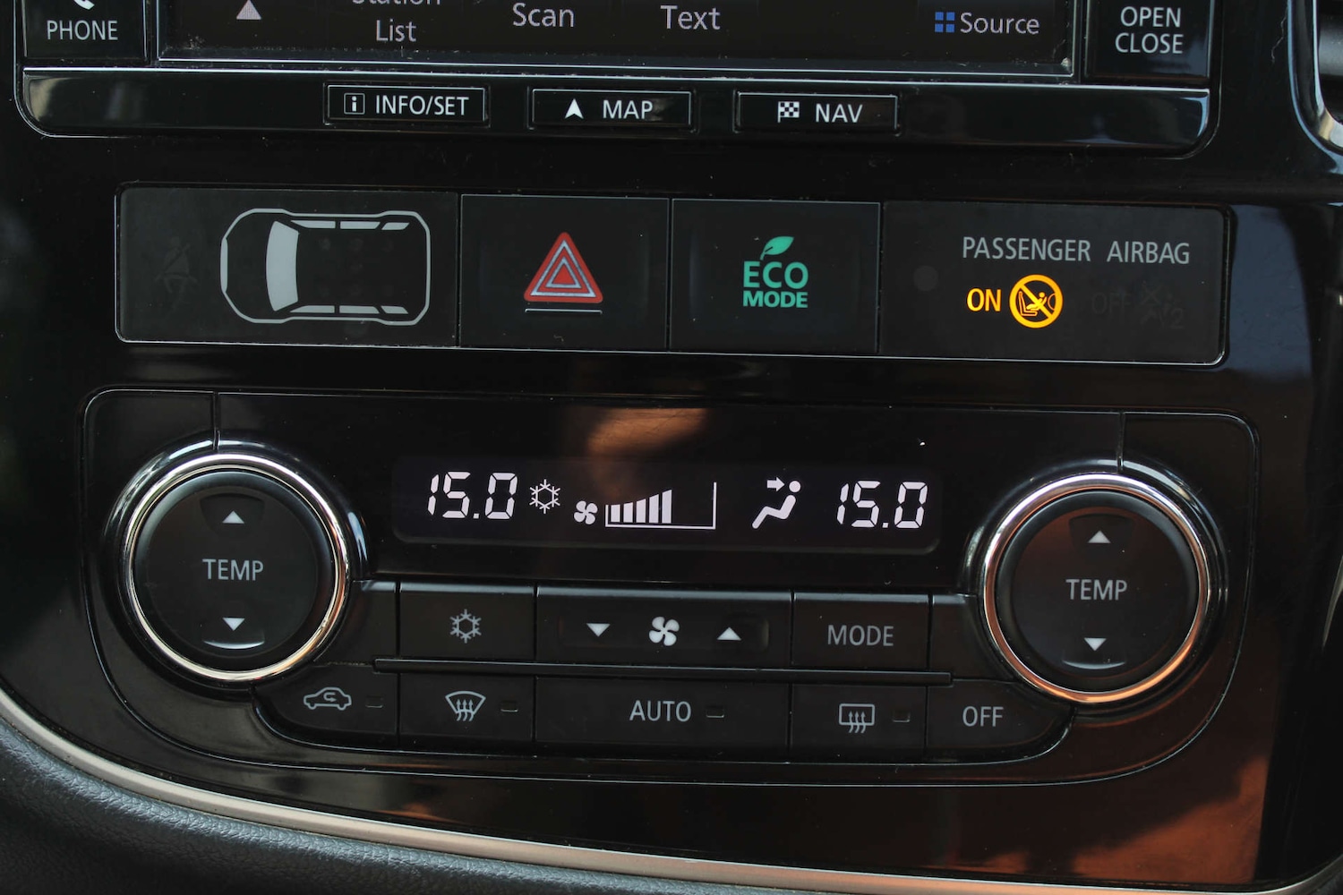 Used Mitsubishi Outlander 2016 for sale - 76103896: Photo 22
