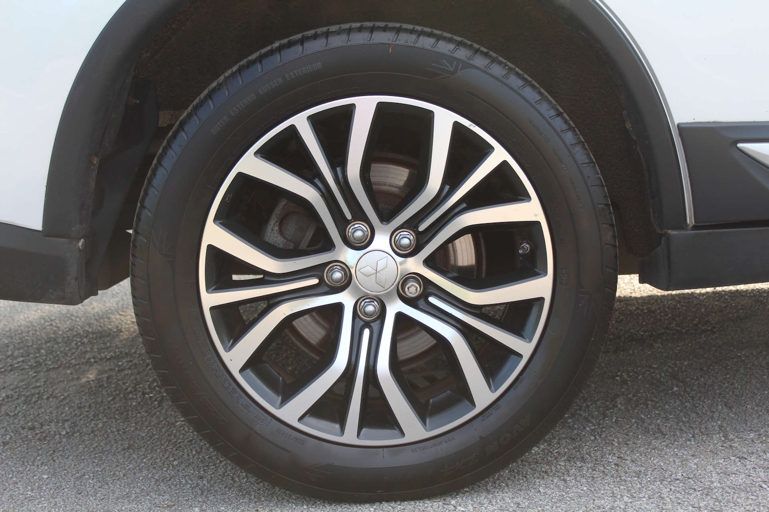 Used Mitsubishi Outlander 2016 for sale - 76103896: Photo 30