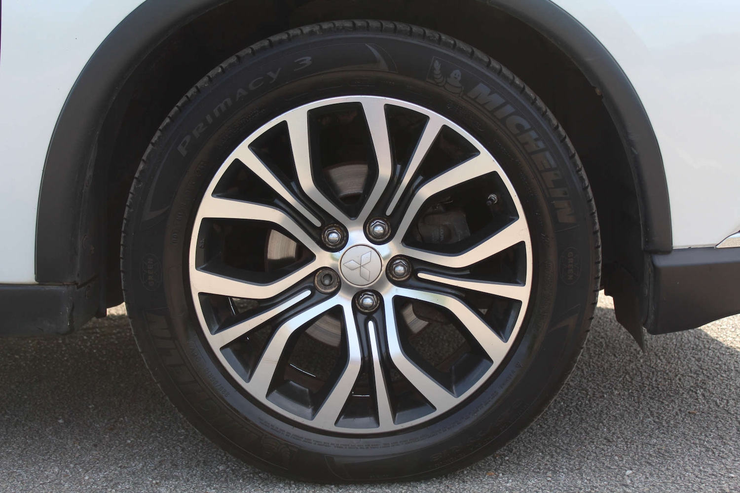 Used Mitsubishi Outlander 2016 for sale - 76103896: Photo 31