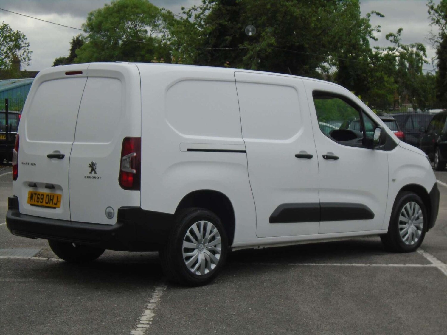 Vehicle 29