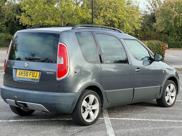 Used Skoda Roomster 2008 for sale - 76174344: Photo 8