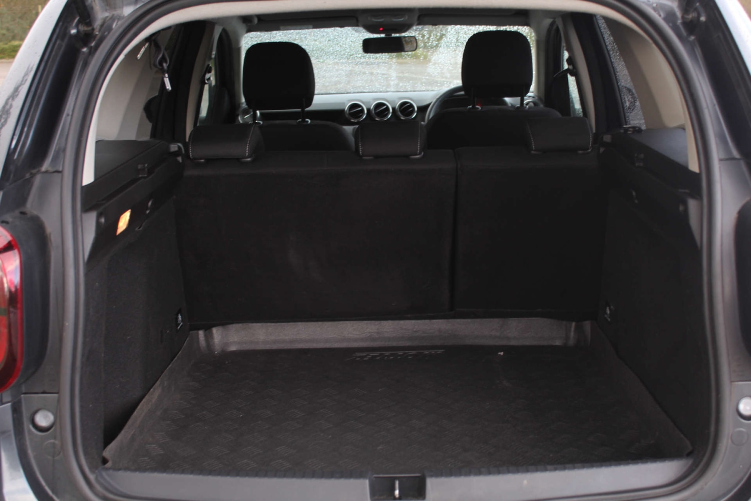 Used Dacia Duster 2021 for sale - 76105310: Photo 31