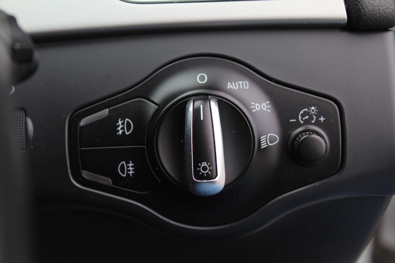 Used Audi A4 2014 for sale - 76103843: Photo 27