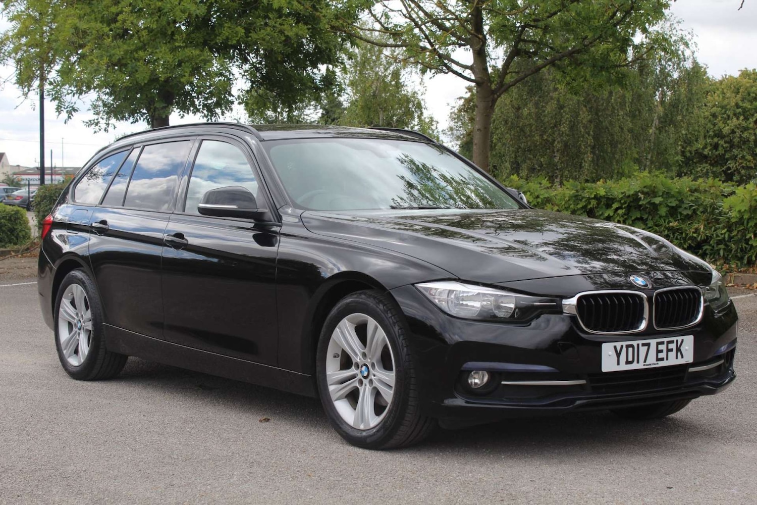Used BMW 3 Series 2017 for sale - 76103818: Photo 1