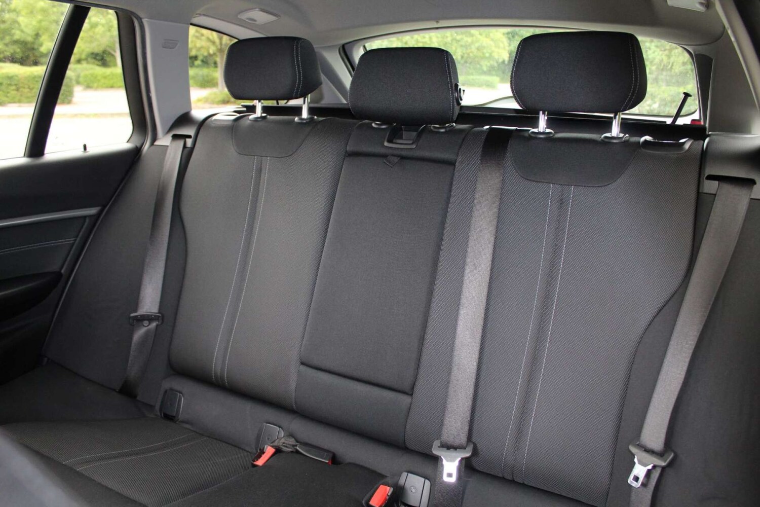 Used BMW 3 Series 2017 for sale - 76103818: Photo 12