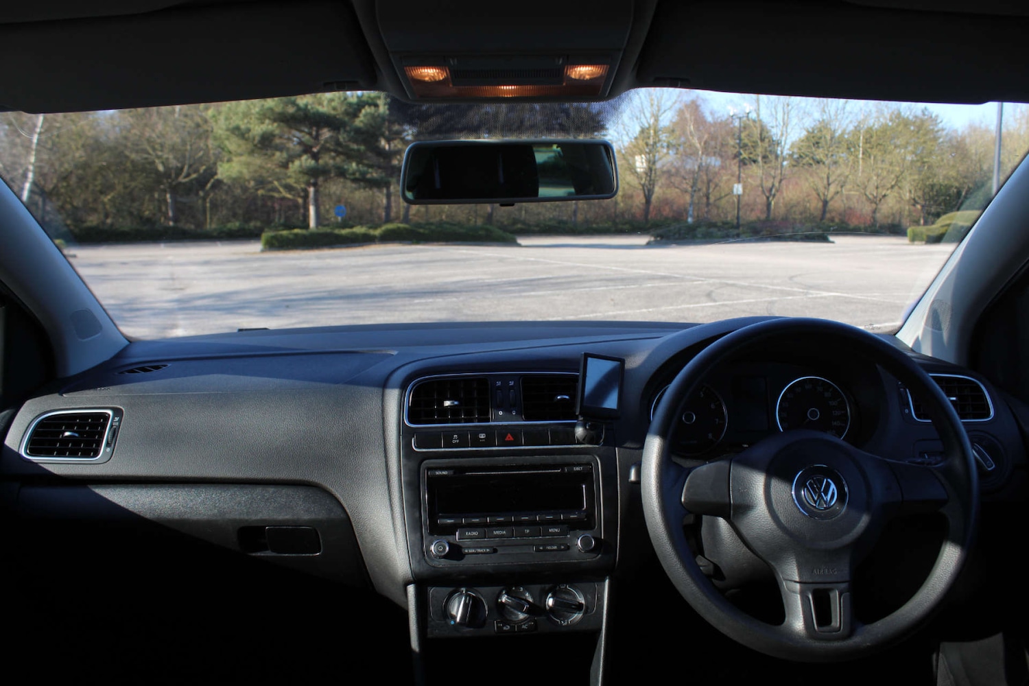Used Volkswagen Polo 2012 for sale - 76103886: Photo 9
