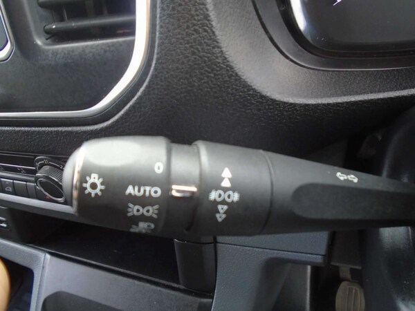 Used Vauxhall Vivaro 2020 for sale - 76103916: Photo 14