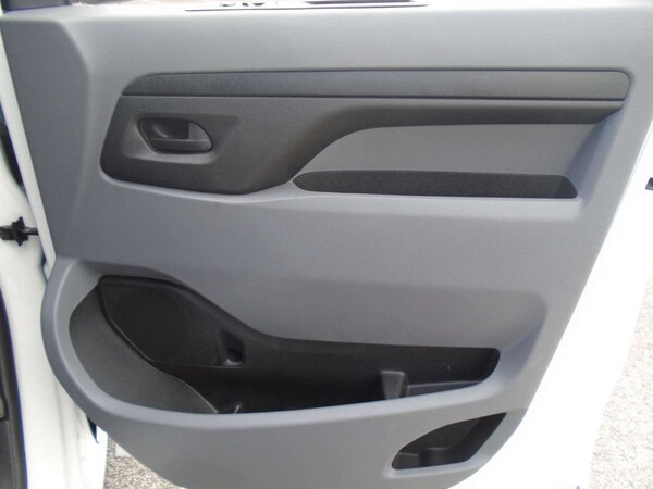Used Vauxhall Vivaro 2020 for sale - 76103916: Photo 19