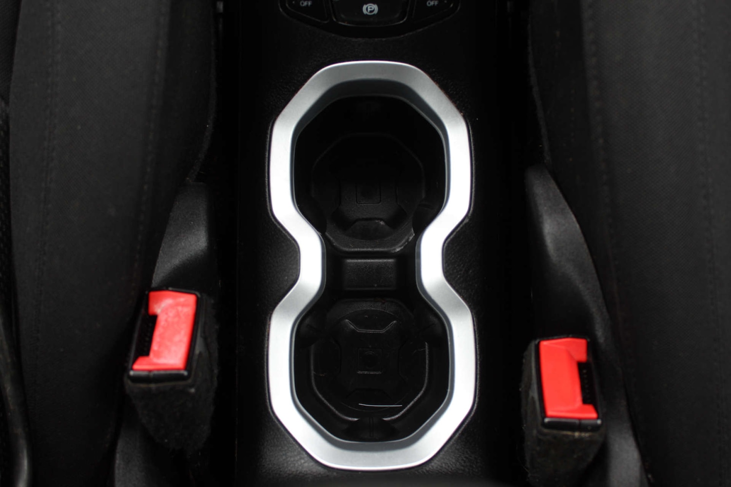 Used Jeep Renegade 2015 for sale - 76103898: Photo 28