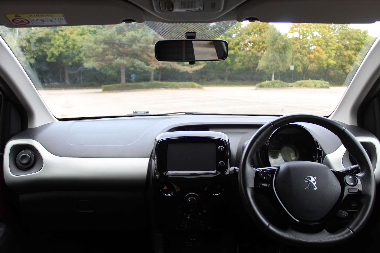 Used Peugeot 108 2014 for sale - 76103828: Photo 12