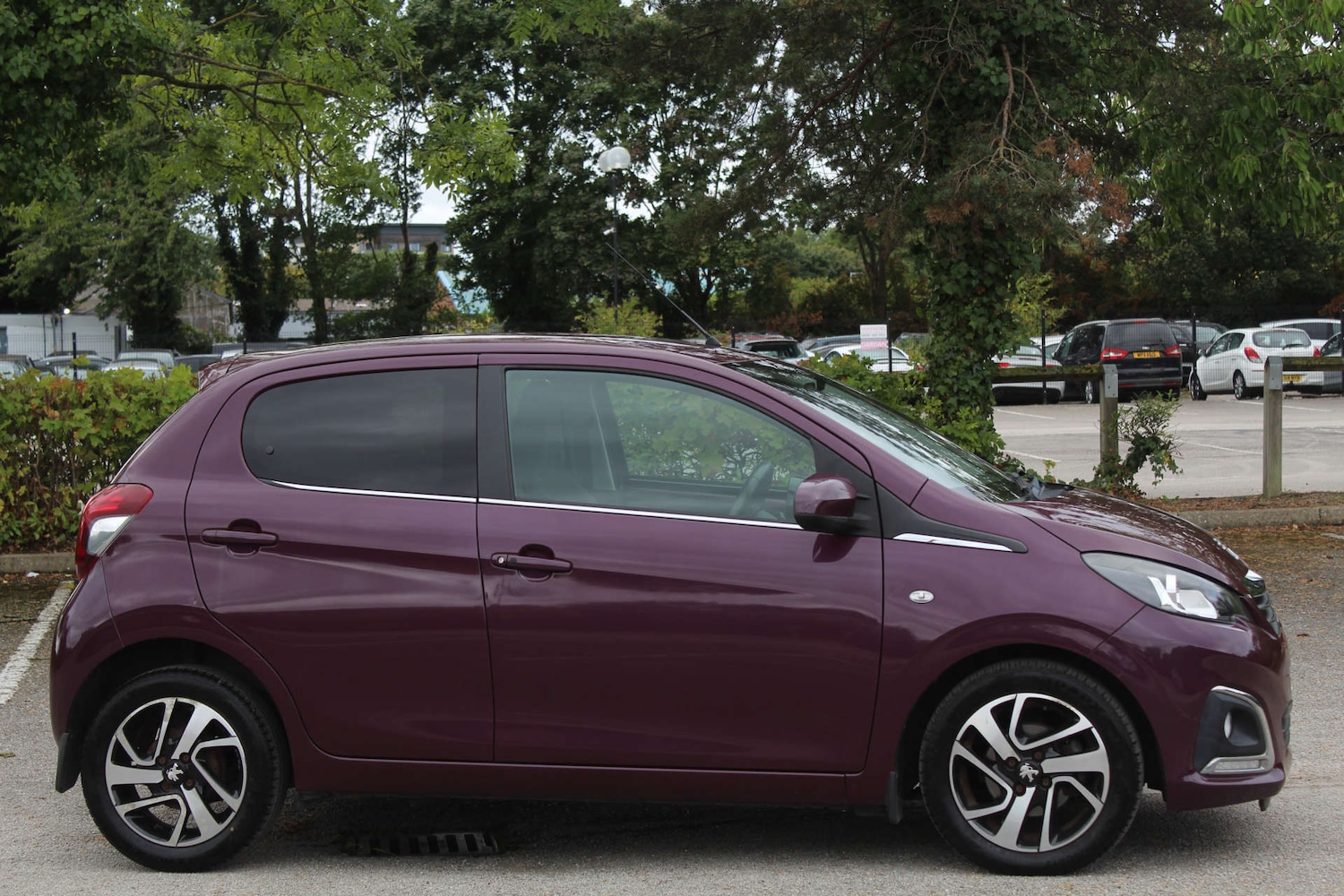 Used Peugeot 108 2014 for sale - 76103828: Photo 2