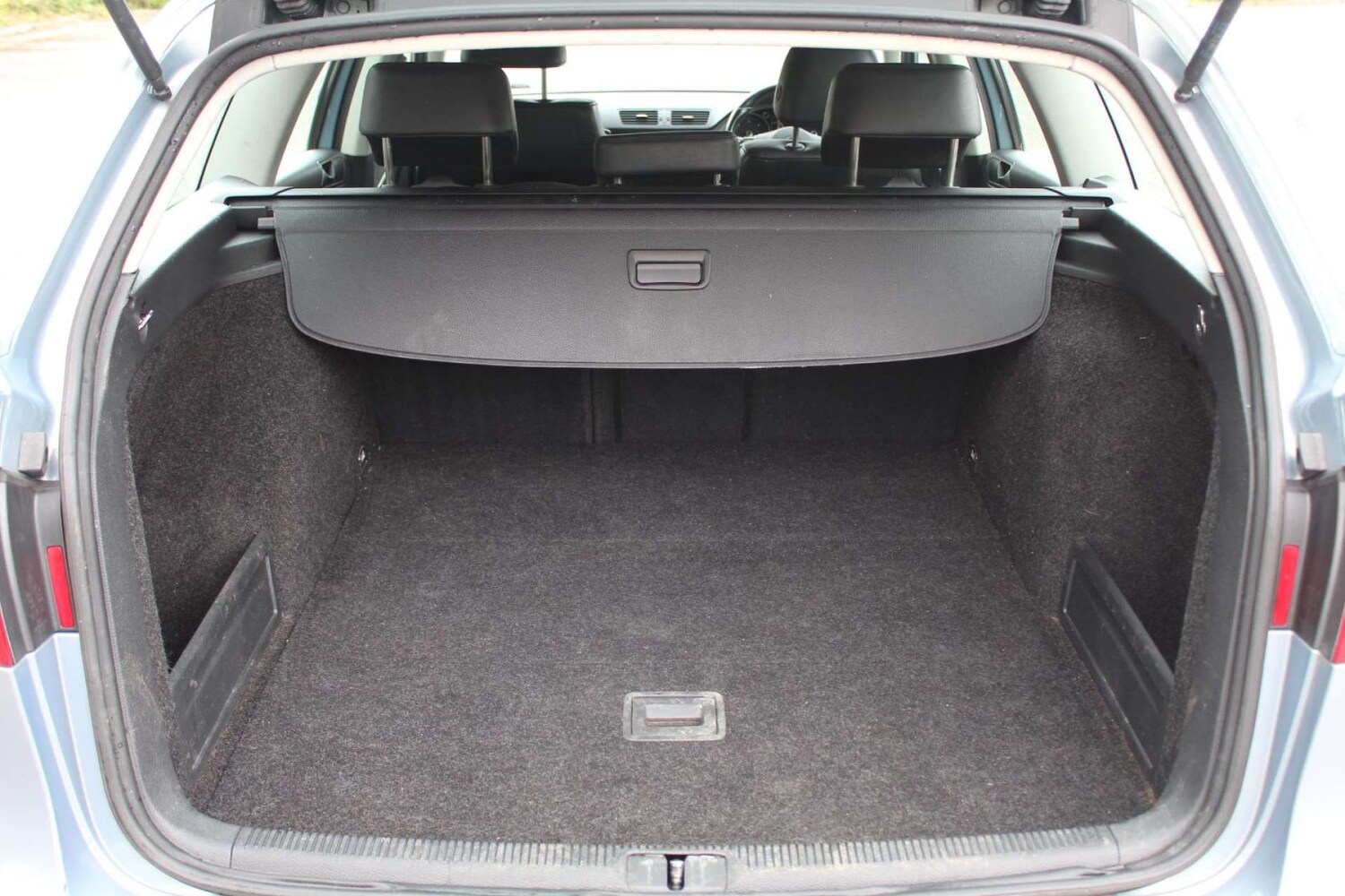 Vehicle 33