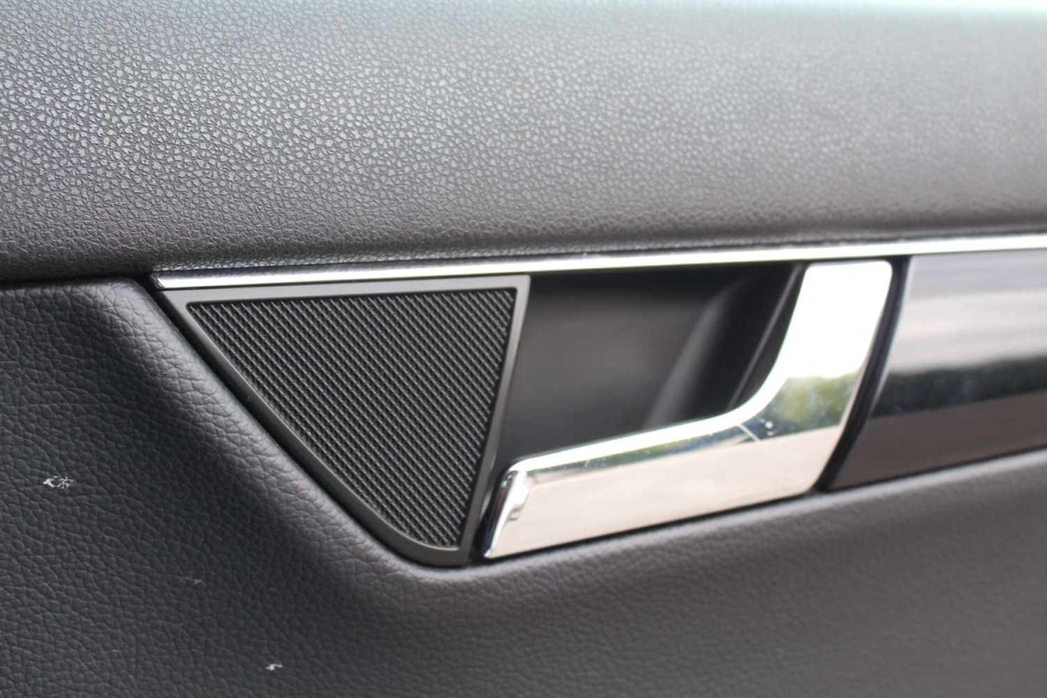 Used Mercedes-Benz C-Class 2008 for sale - 76103807: Photo 26