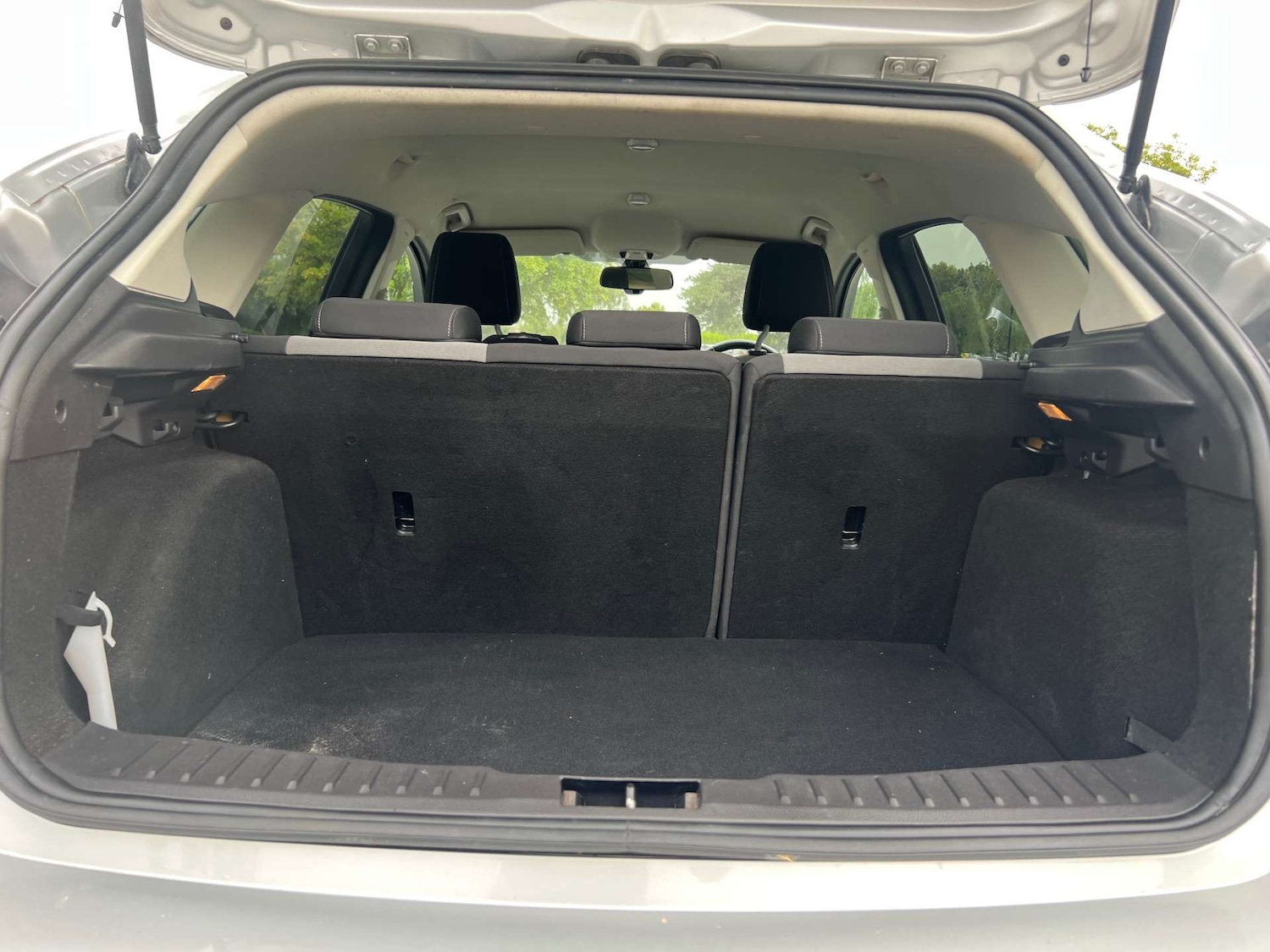Vehicle 28