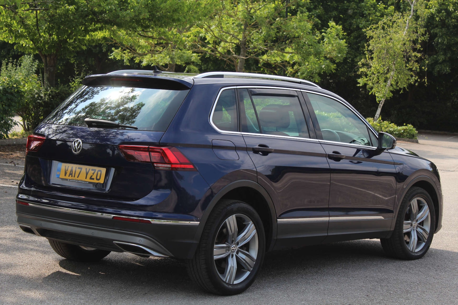 Used Volkswagen Tiguan 2017 for sale - 76103925: Photo 3