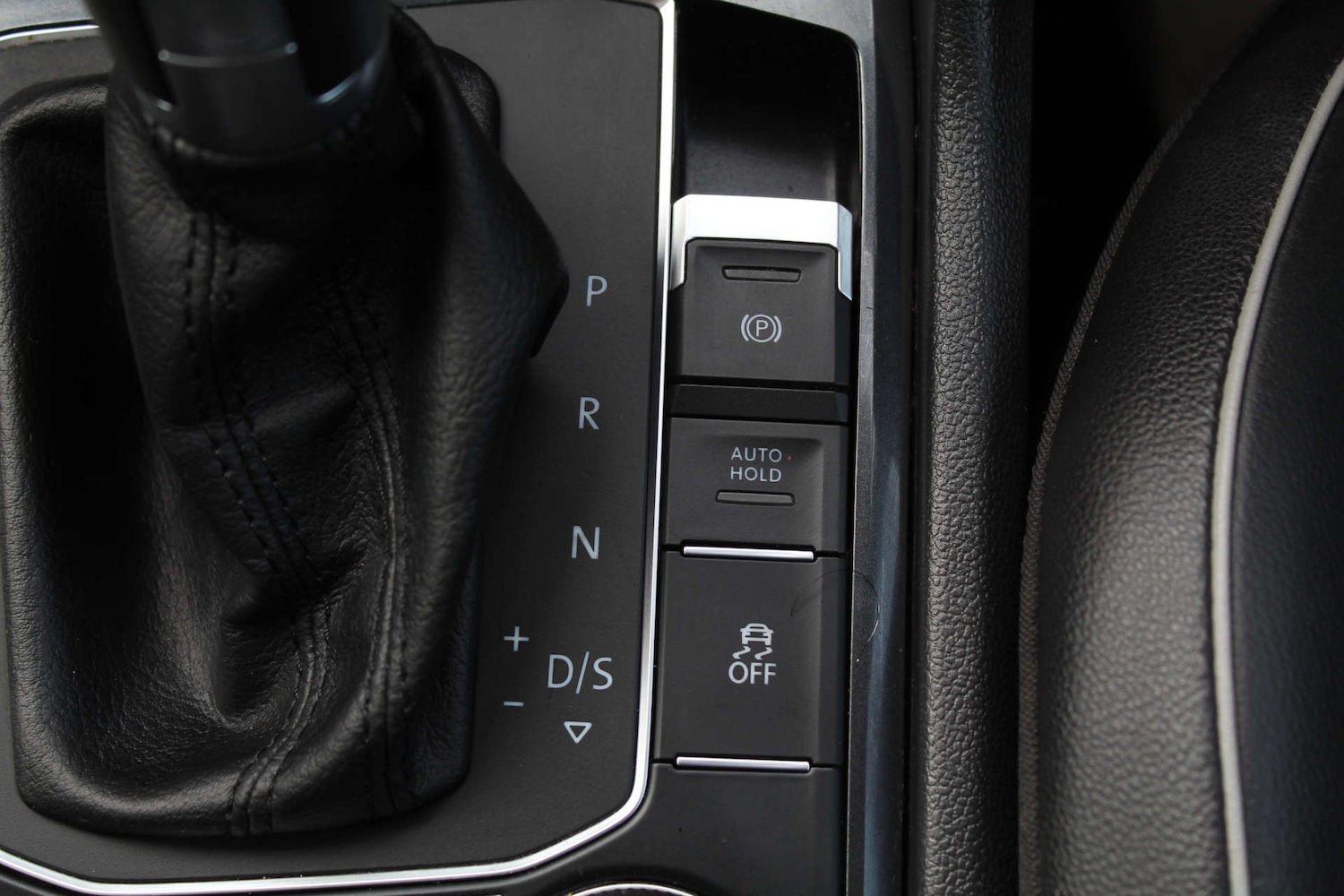 Used Volkswagen Tiguan 2017 for sale - 76103925: Photo 30