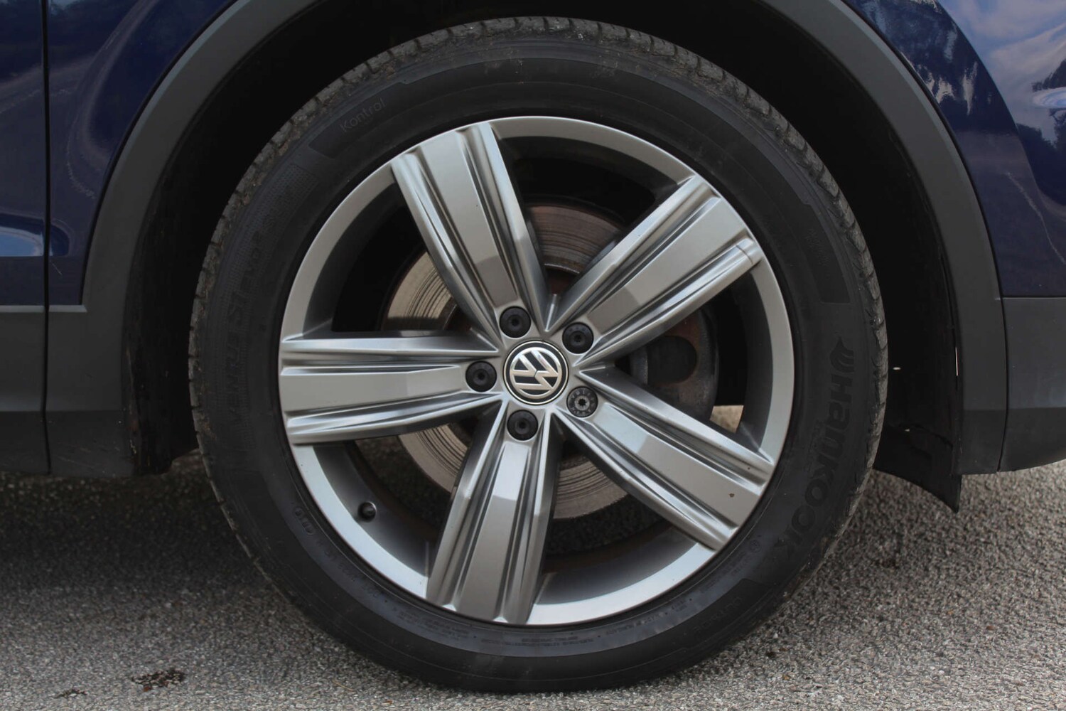 Used Volkswagen Tiguan 2017 for sale - 76103925: Photo 38