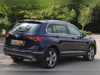 Used Volkswagen Tiguan 2017 for sale - 76103925: Photo 3