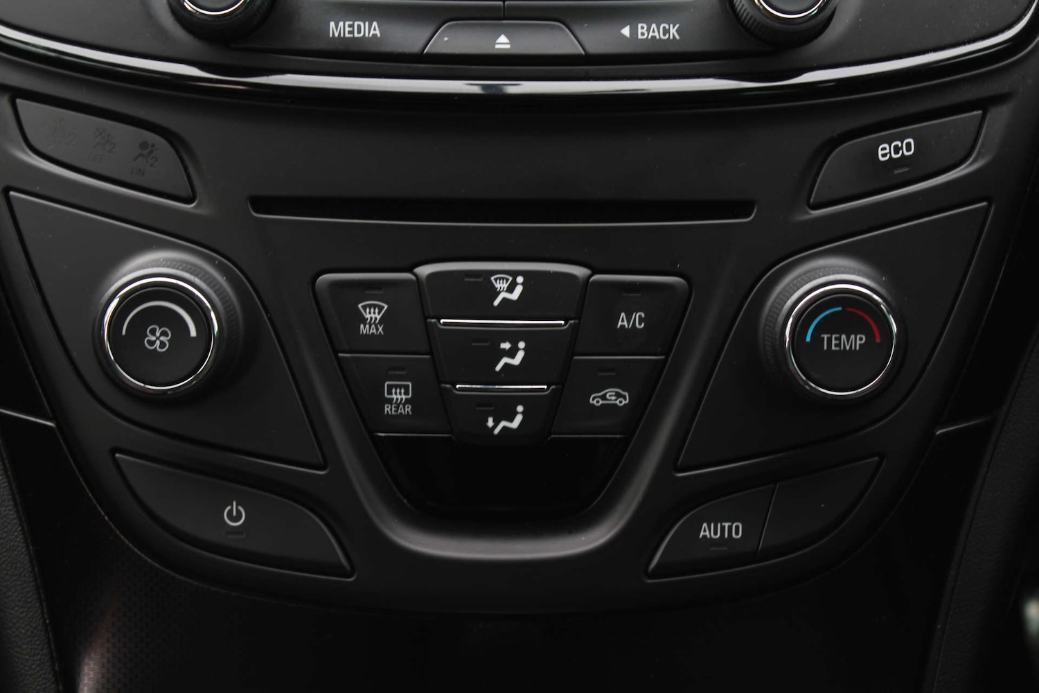 Used Vauxhall Insignia 2015 for sale - 76481431: Photo 25