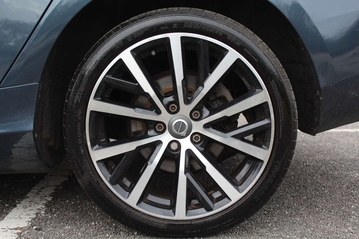 Used Volvo V40 2019 for sale - 76103789: Photo 35