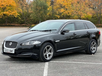 Used Jaguar XF 2013 for sale - 76103871: Photo