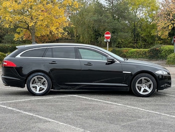 Used Jaguar XF 2013 for sale - 76103871: Photo