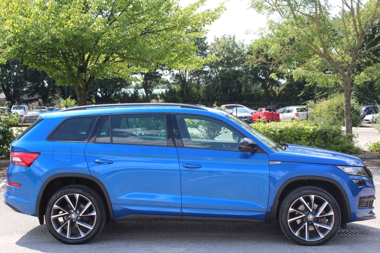 Used Skoda Kodiaq 2020 for sale - 76103860: Photo 2