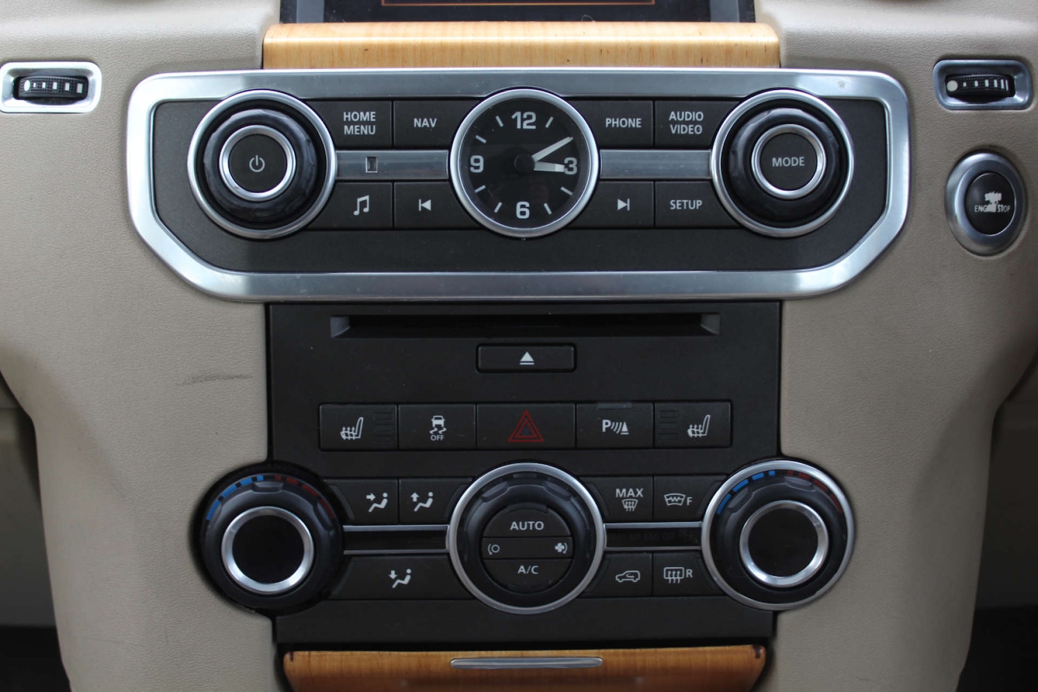 Used Land Rover Discovery 2013 for sale - 76103923: Photo 20