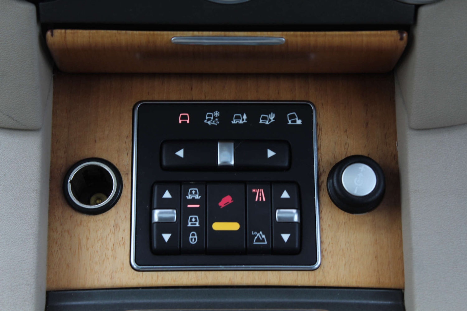 Used Land Rover Discovery 2013 for sale - 76103923: Photo 26