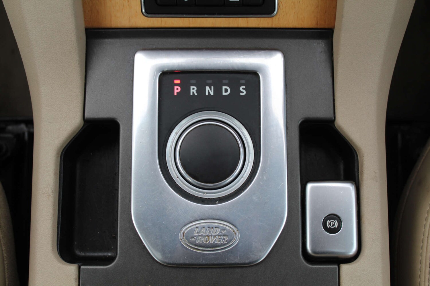 Used Land Rover Discovery 2013 for sale - 76103923: Photo 27