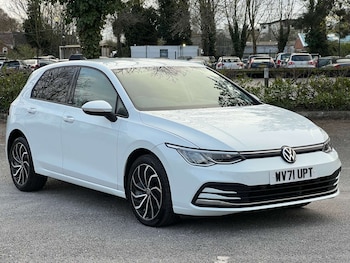 Volkswagen - Golf