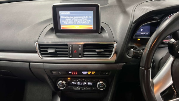 Used Mazda Mazda3 2015 for sale - 76305791: Photo 7