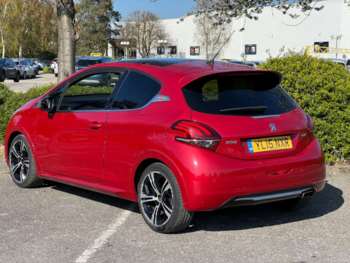 Used Peugeot 208 2015 for sale - 74117151: Photo