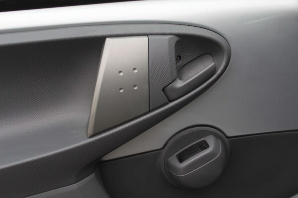 Used Peugeot 107 2011 for sale - 76103880: Photo 23