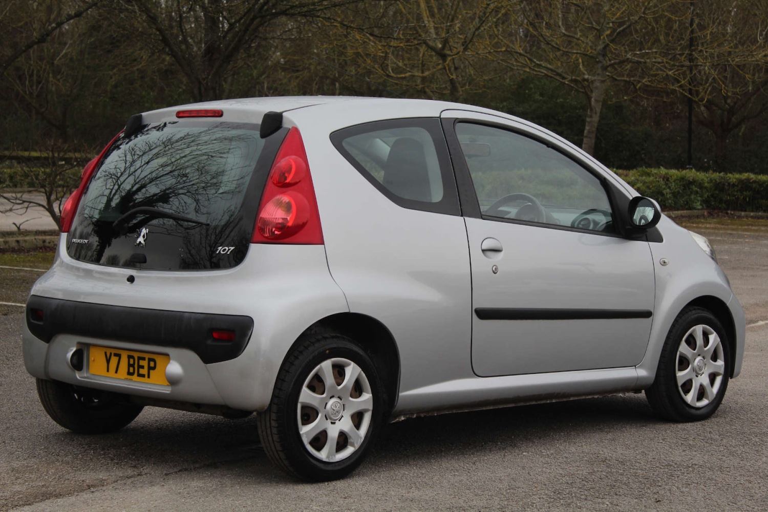 Used Peugeot 107 2011 for sale - 76103880: Photo 3