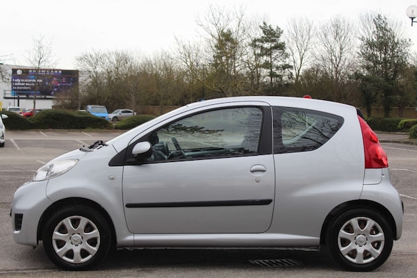 Used Peugeot 107 2011 for sale - 76103880: Photo 6