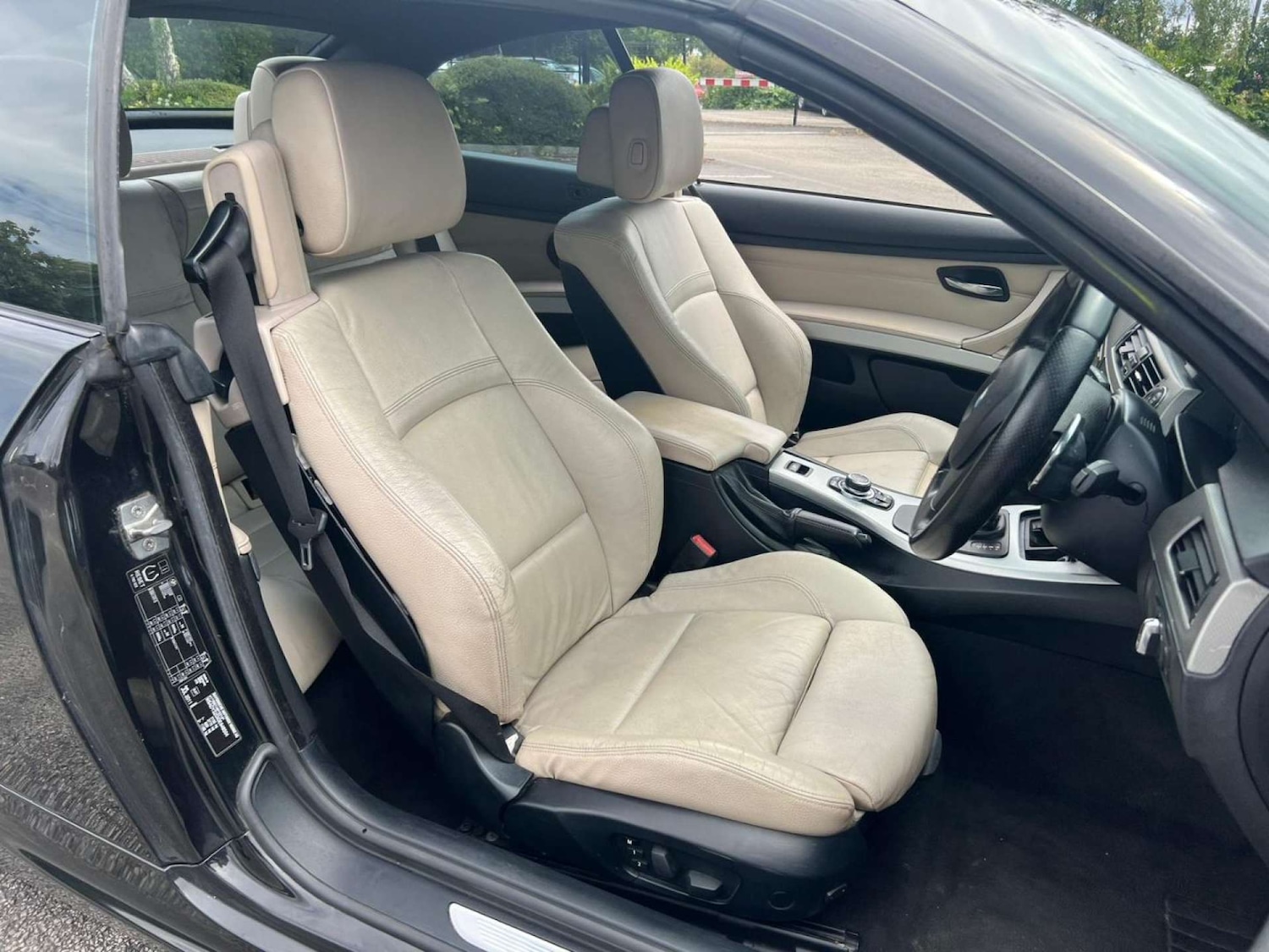 Used BMW 3 Series 2011 for sale - 76103934: Photo 17