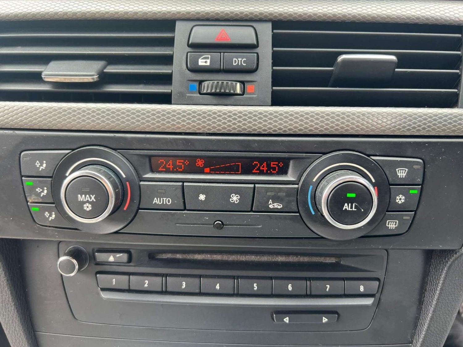 Used BMW 3 Series 2011 for sale - 76103934: Photo 31