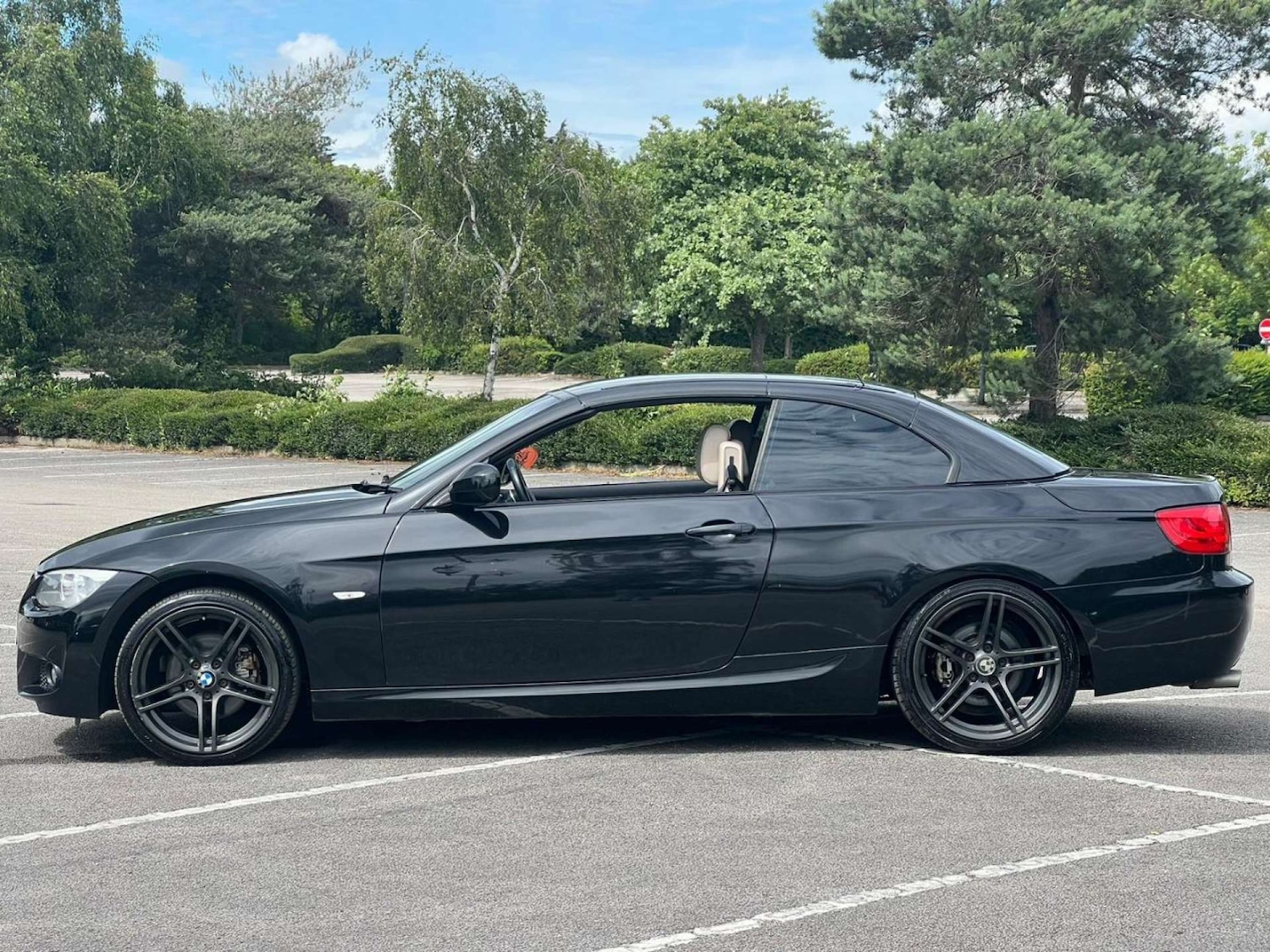 Used BMW 3 Series 2011 for sale - 76103934: Photo 4